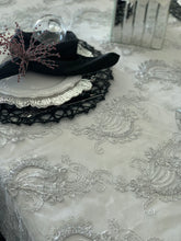 Load image into Gallery viewer, Frozen